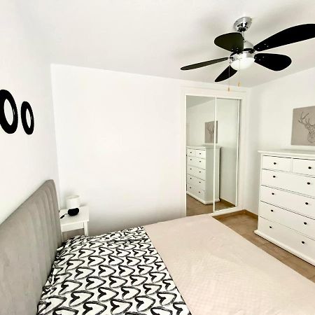 Locos Beach Holiday Apartments تورّيفيِخا المظهر الخارجي الصورة