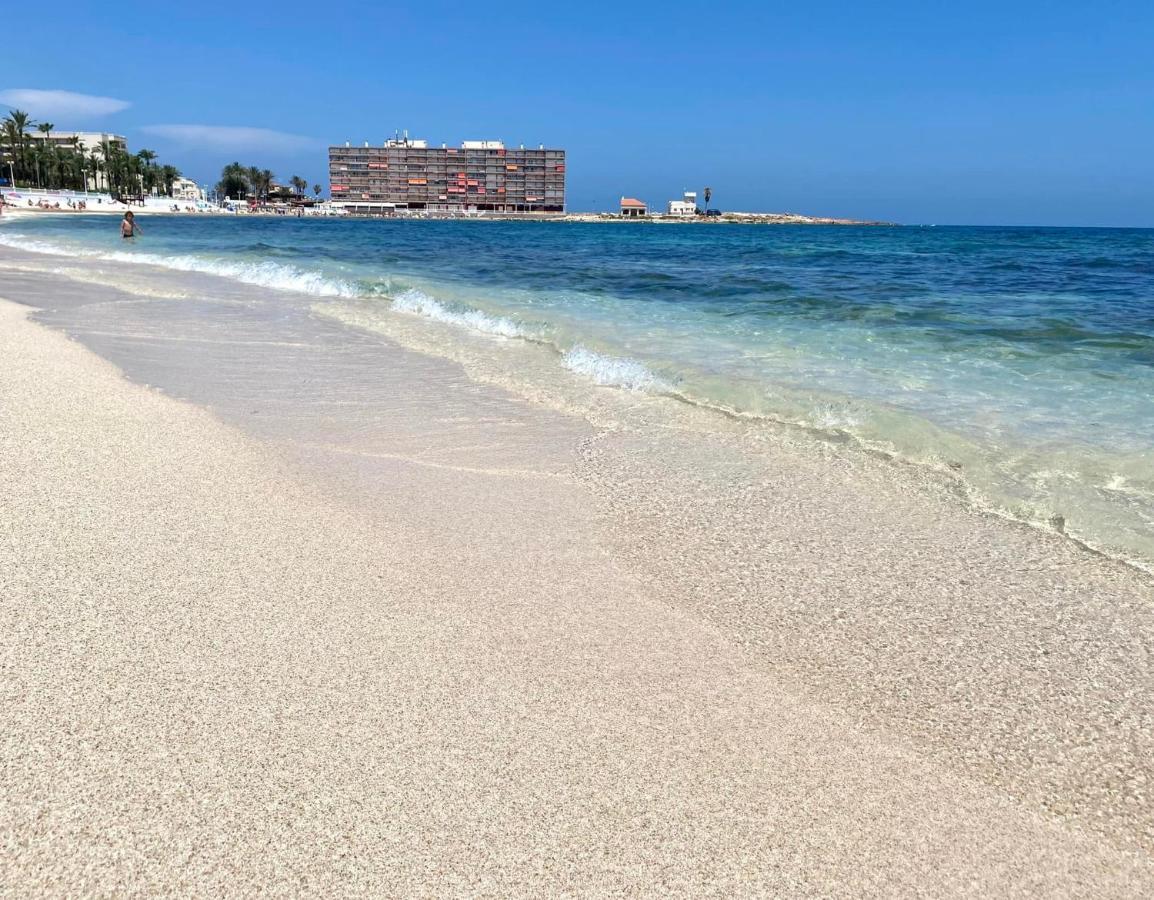 Locos Beach Holiday Apartments تورّيفيِخا المظهر الخارجي الصورة