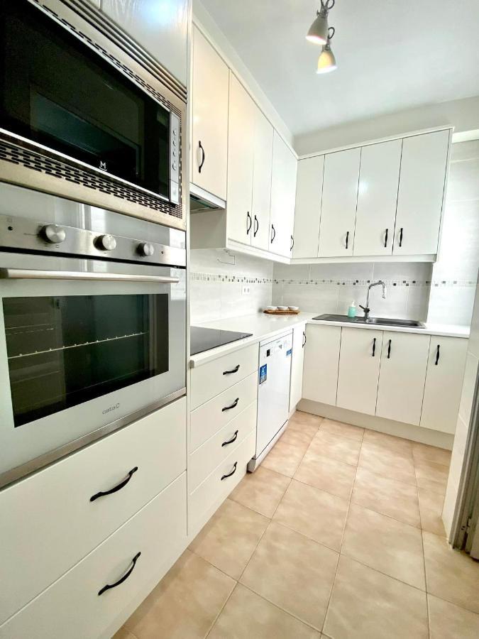 Locos Beach Holiday Apartments تورّيفيِخا المظهر الخارجي الصورة