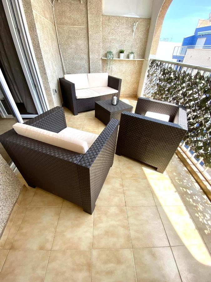 Locos Beach Holiday Apartments تورّيفيِخا المظهر الخارجي الصورة